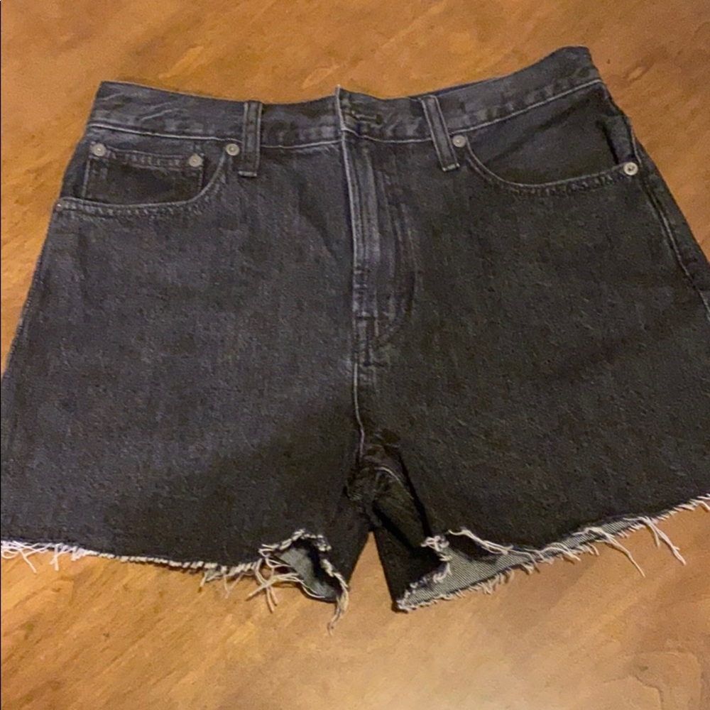 Madewell Black Jean Shorts! Size 28 EUC 😎
